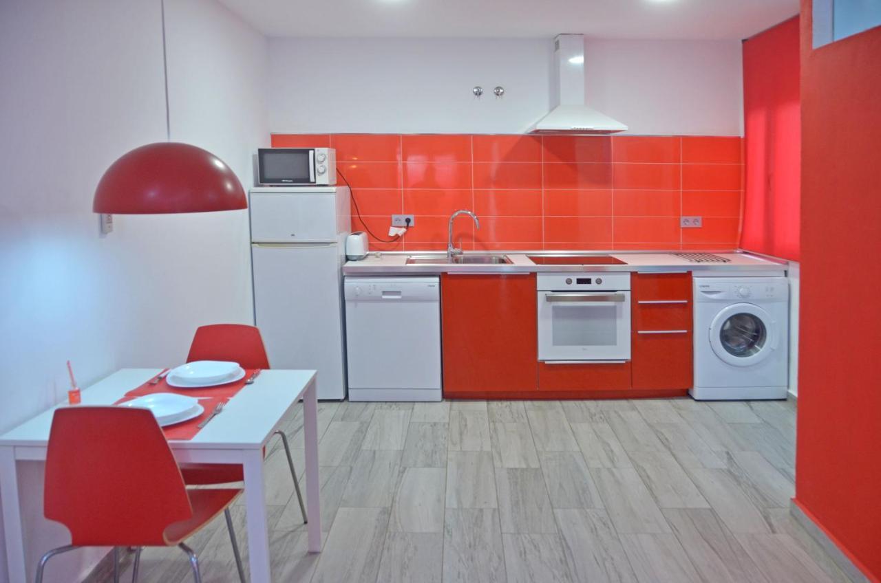 Conil Red-Black Apartment Conil De La Frontera Zewnętrze zdjęcie